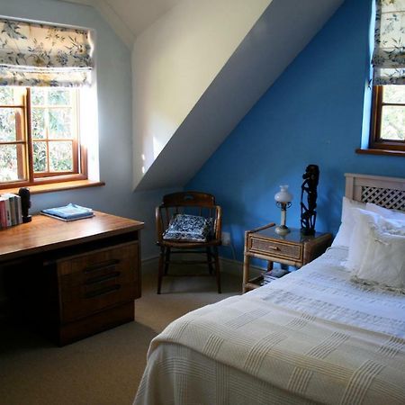 Appleby Guesthouse เคปทาวน์ ภายนอก รูปภาพ