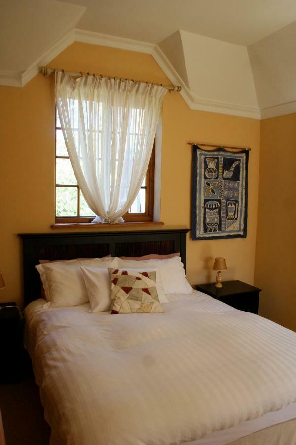 Appleby Guesthouse เคปทาวน์ ภายนอก รูปภาพ